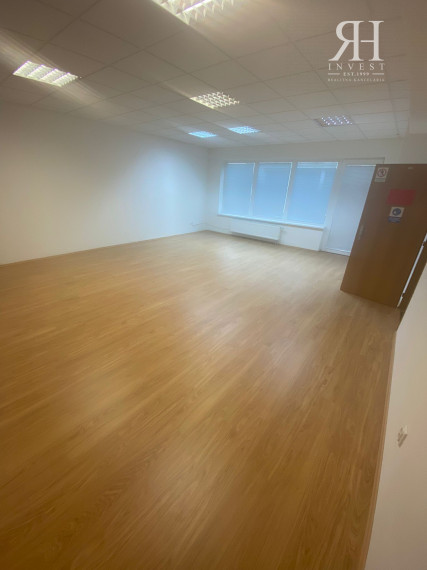 NA PRENÁJOM kancelária 57 m2 - areál Kartel Nitra