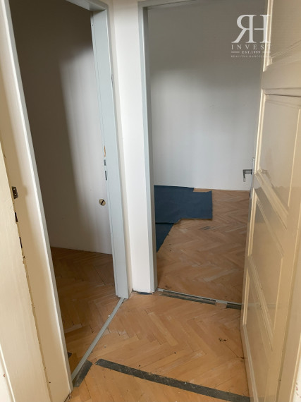 Na predaj 4- izbový podkrovný RODINNÝ dom na ul. Fraňa Mojtu v Nitre