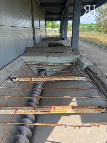 ELADÓ csarnokok telekkel és borospincével Csongrad/Bokros