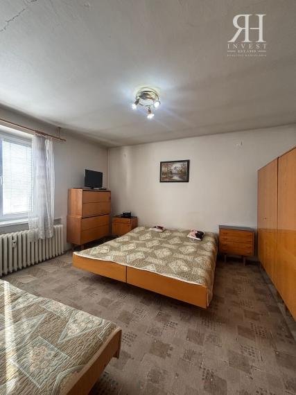 2 izbový byt na PREDAJ- roh Staničnej a Štefánikovej ul.