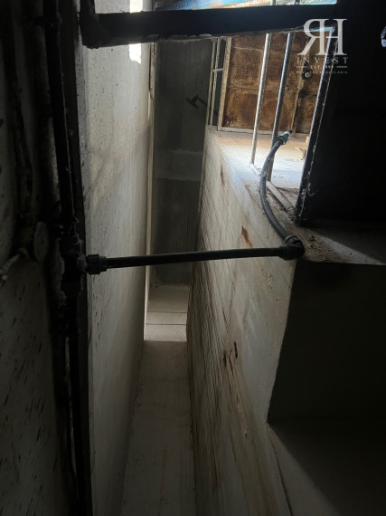 ELADÓ csarnokok telekkel és borospincével Csongrad/Bokros