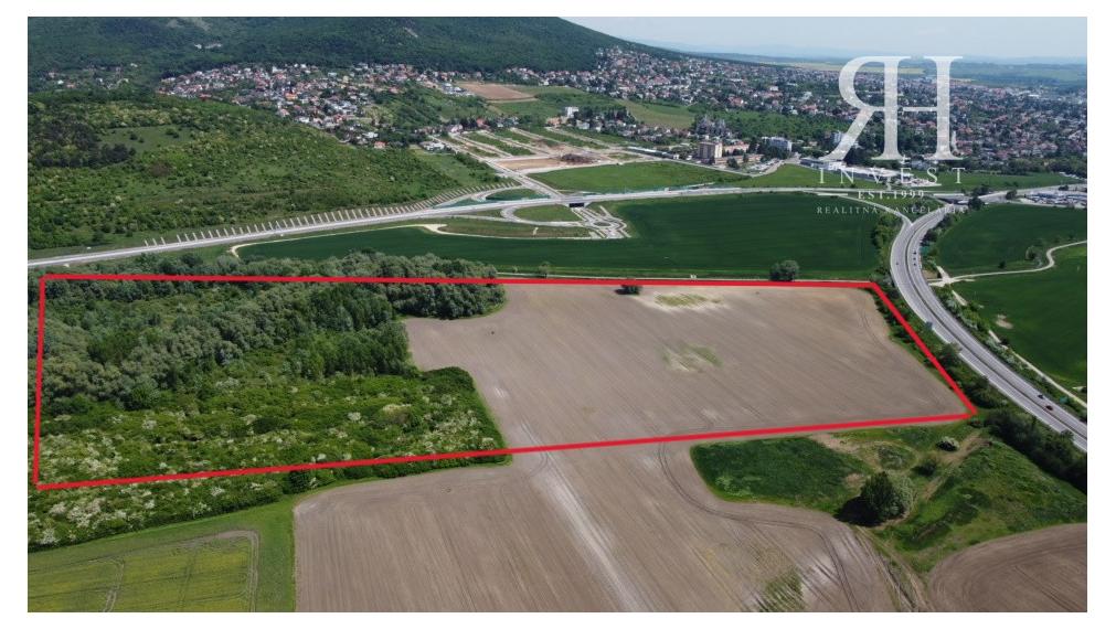 na predaj INVESTIČNÉ POZEMKY v k.ú. Zobor pri R1