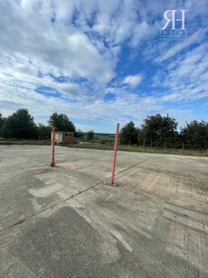 PRENÁJOM hál/vonkajších plôch / lakovne - LUKOV DVOR