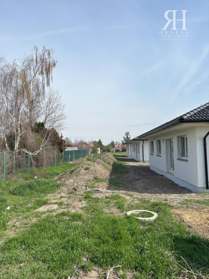 NA PREDAJ bungalovy - JELŠOVCE a MERAŠICE