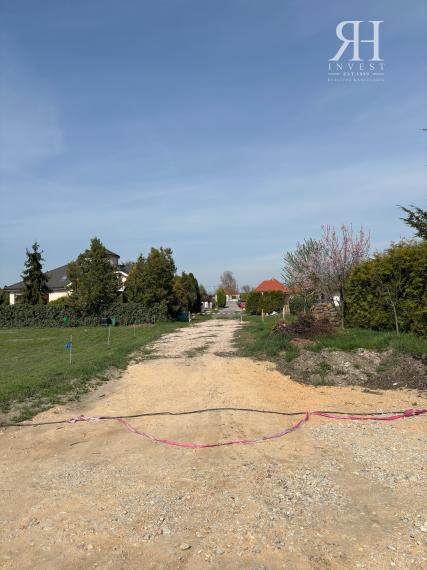 NA PREDAJ bungalovy - JELŠOVCE a MERAŠICE