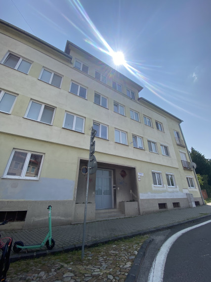 PRENÁJOM: 2 izbového bytu 80 m2 - Piaristická 3