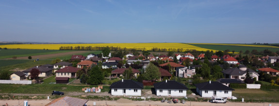 NA PREDAJ bungalovy - JELŠOVCE