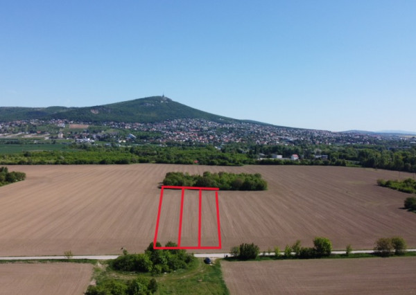 investičné stavebné pozemky v k.ú. Zobor na predaj Vodná ul.
