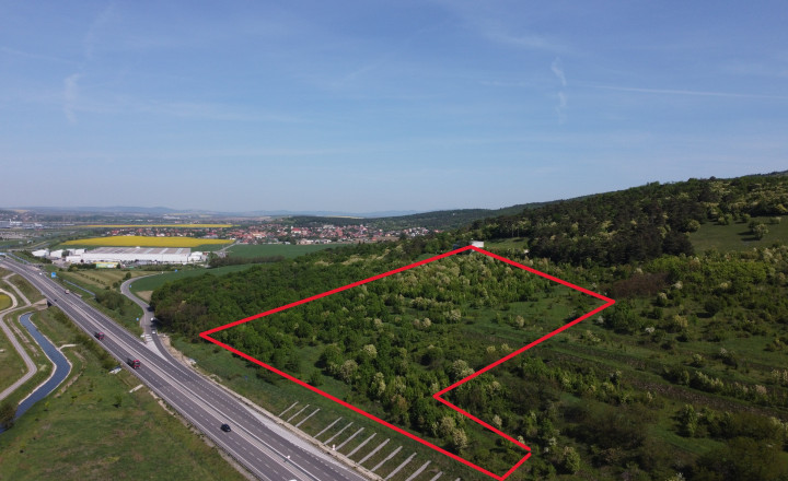 ZOBOR-LUPKA na predaj investičné stavebné pozemky
