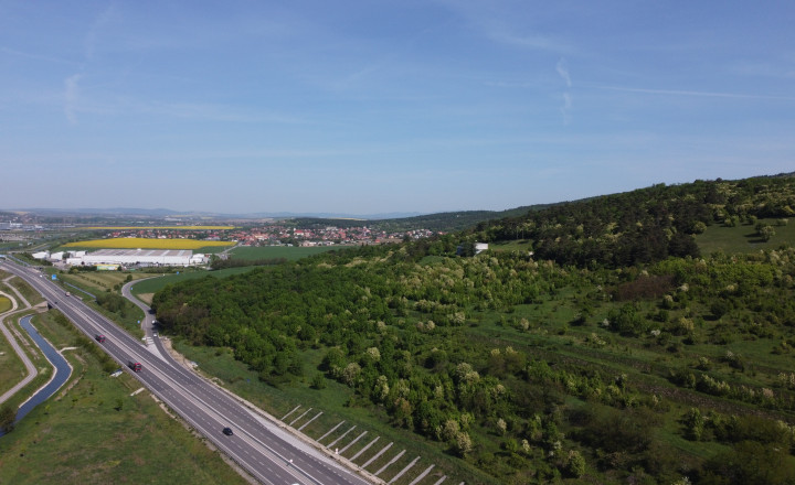 ZOBOR-LUPKA na predaj investičné stavebné pozemky - fotografia 2