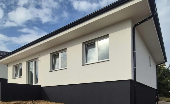 bungalov na predaj Merašice